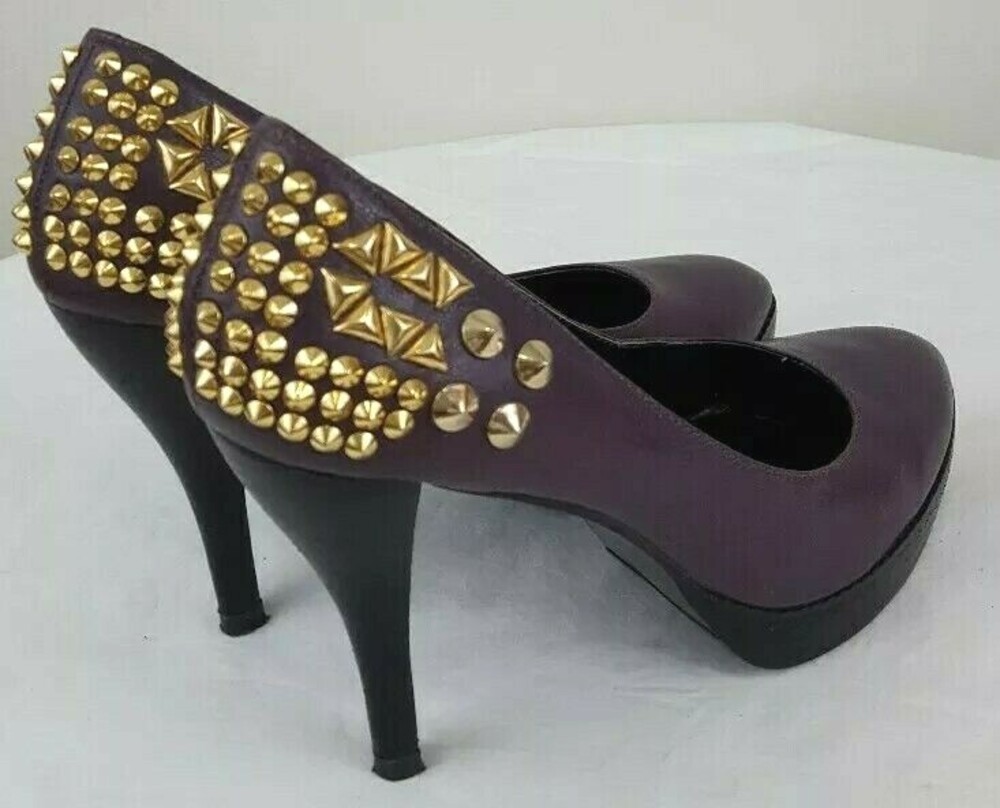 Prada Womens Gold Studded / Spiked Purple Leather Stiletto Pumps Size 9 Euro 39